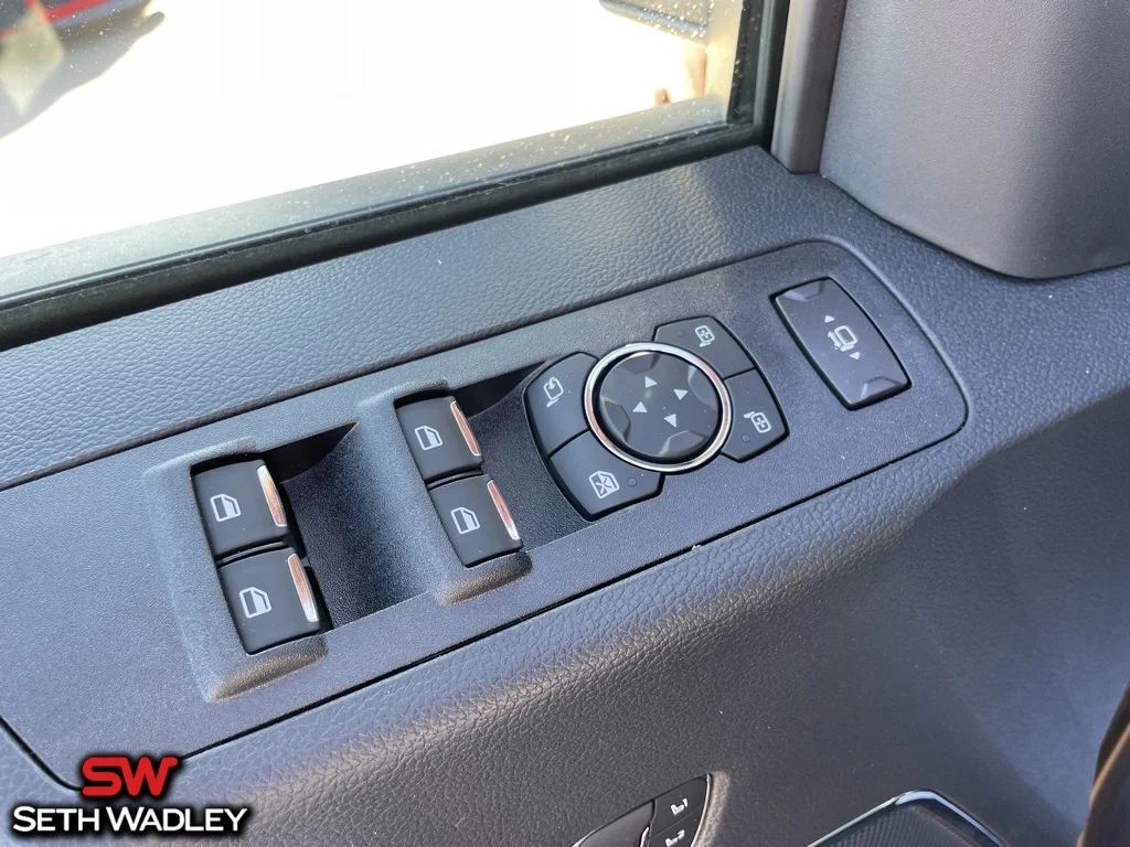 2022 Ford — photo 22