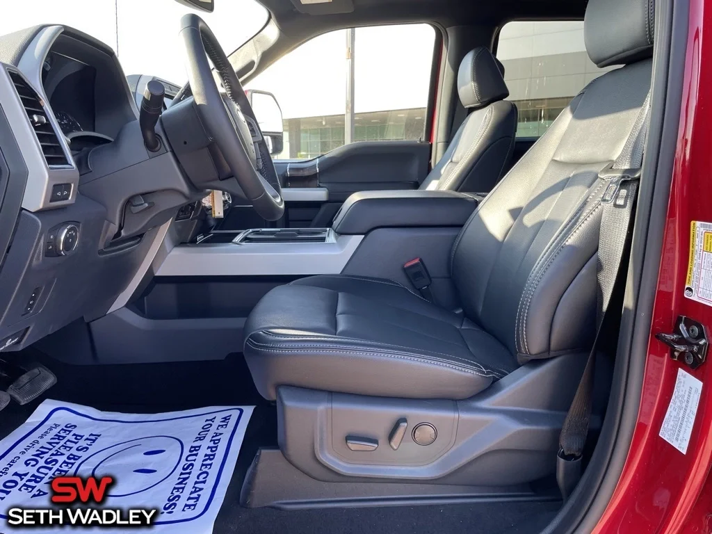 2022 Ford — photo 16