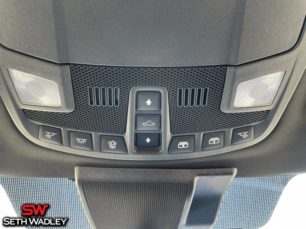 2022 Ford — photo 36