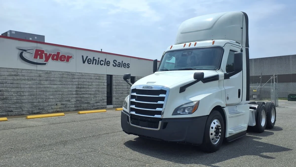 2022 Freightliner Cascadia in Memphis, TN