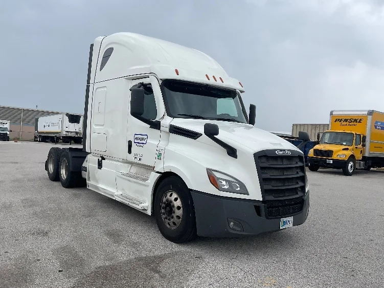 2022 Freightliner Cascadia