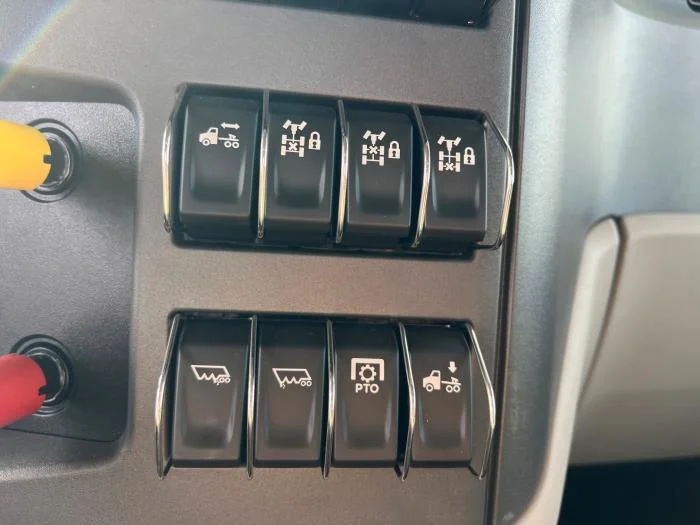 2026 Peterbilt 567 - image 14