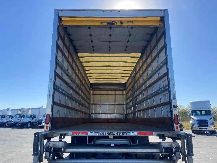 2022 Freightliner M2 106 - image 8