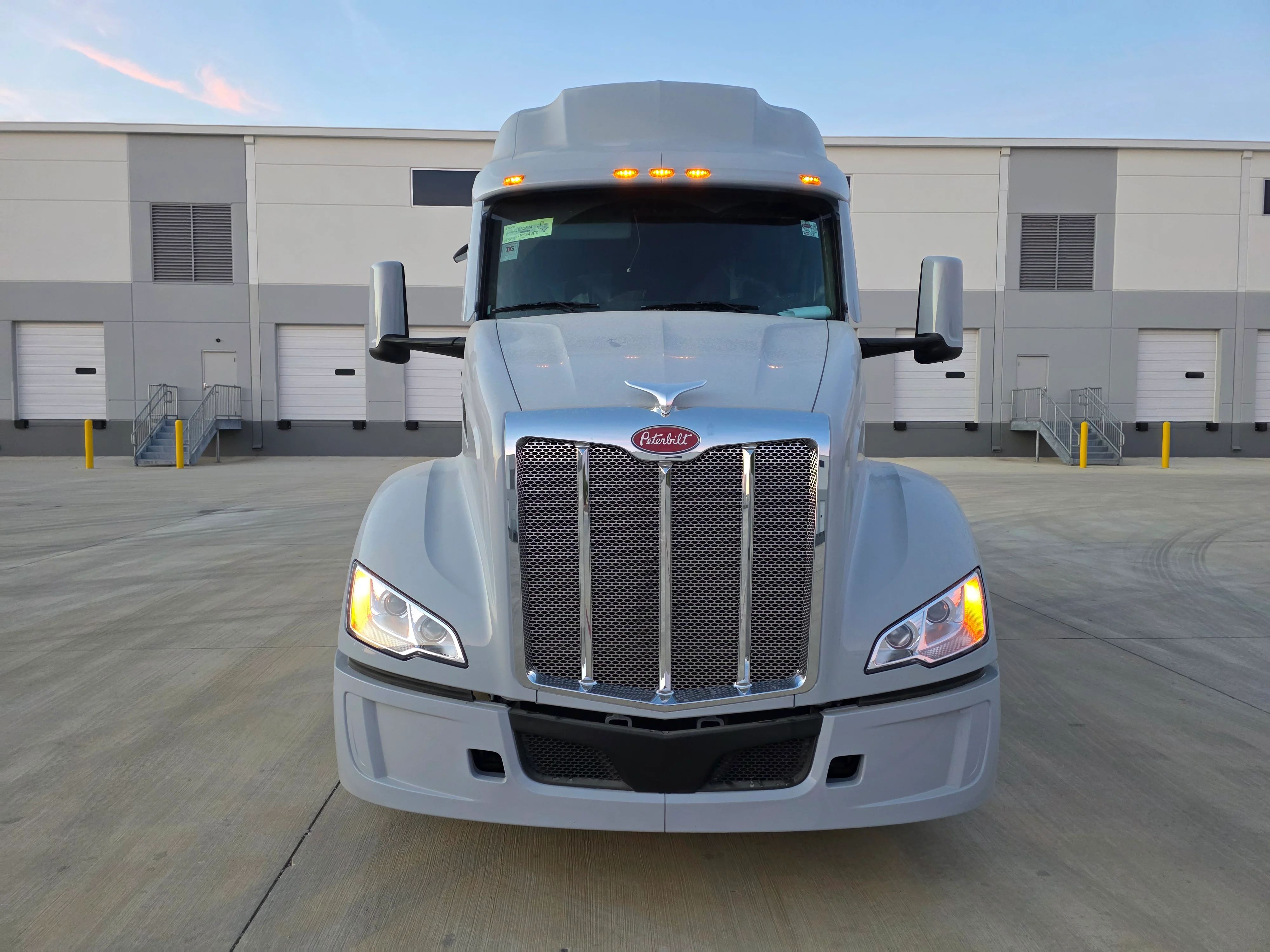 2027 Peterbilt 579 in Greensboro, NC — photo 8