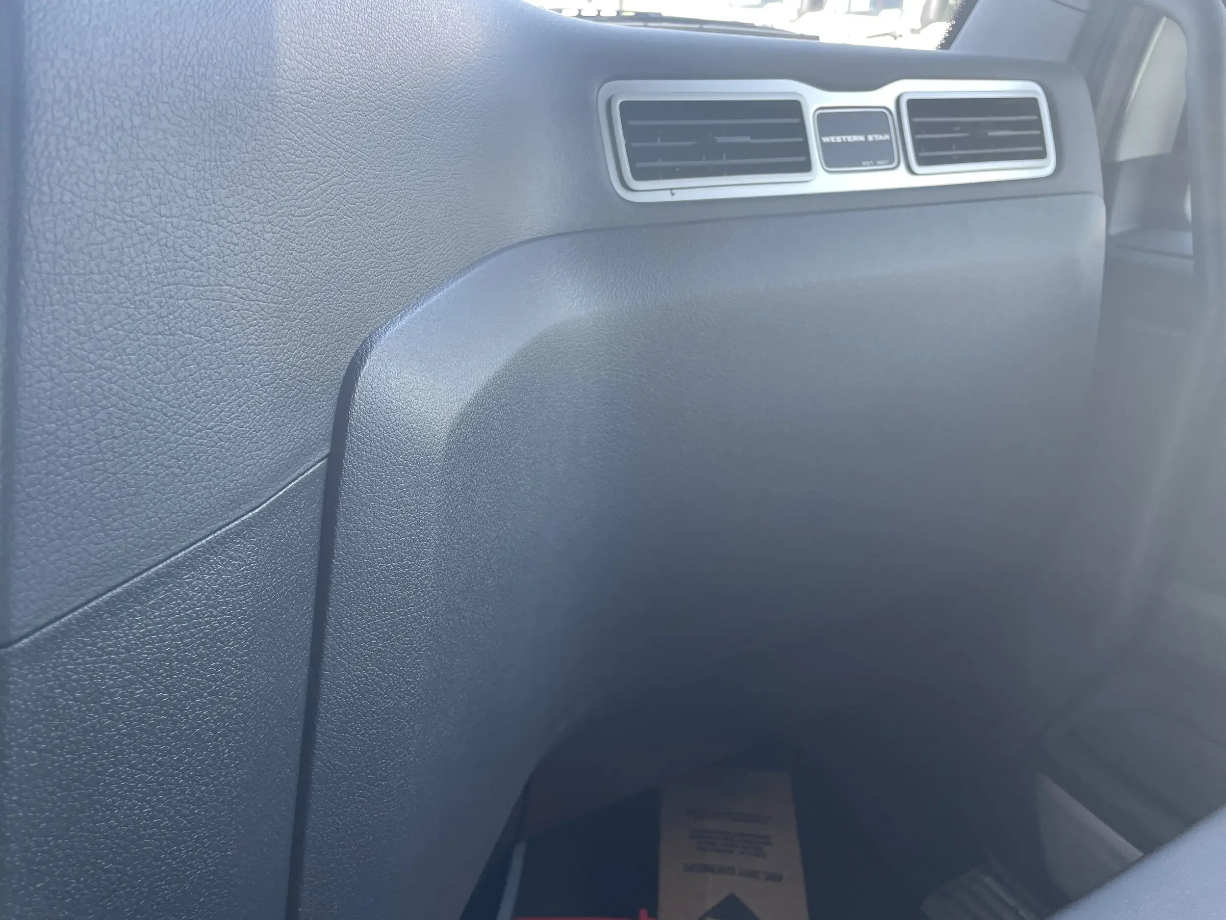 2026 Western Star 47X - image 27