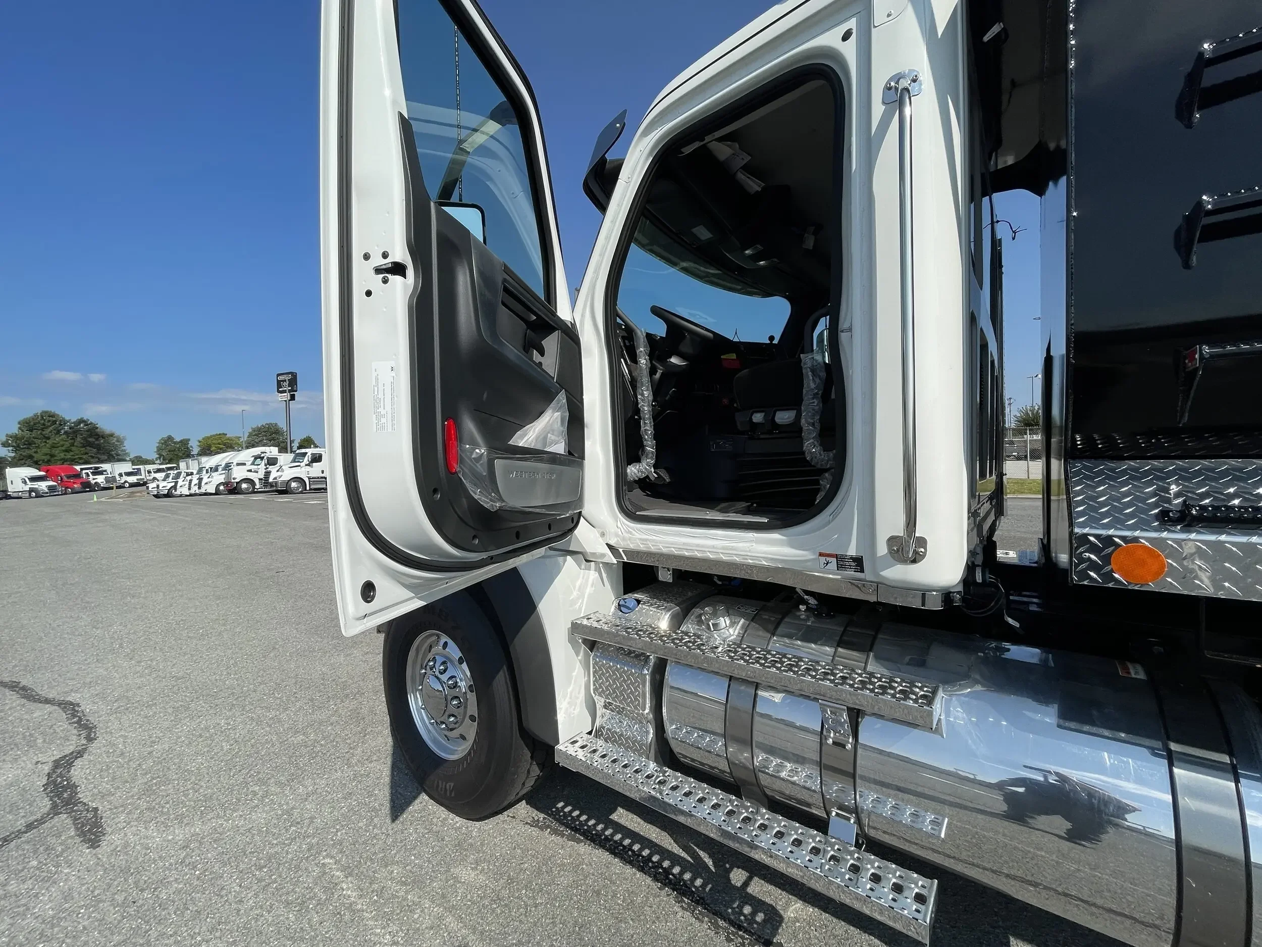 2026 Western Star 47X in Chattanooga, TN — photo 15