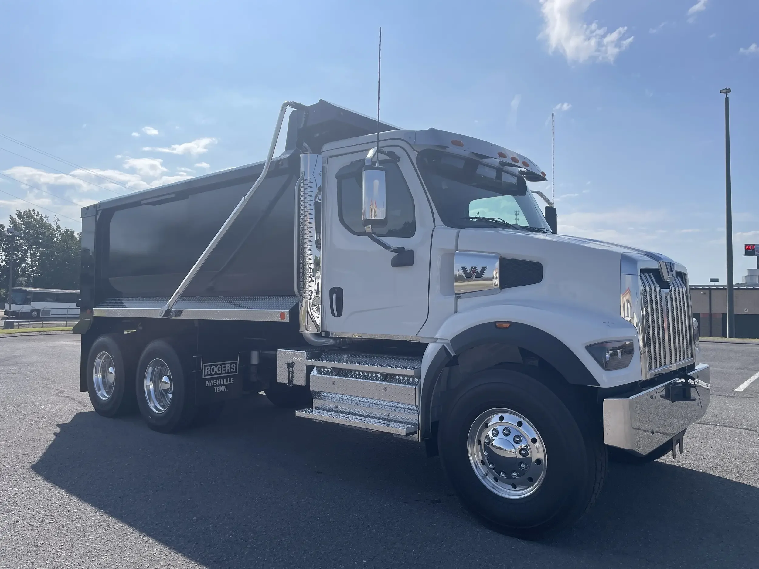 2026 Western Star 47X in Chattanooga, TN — photo 3