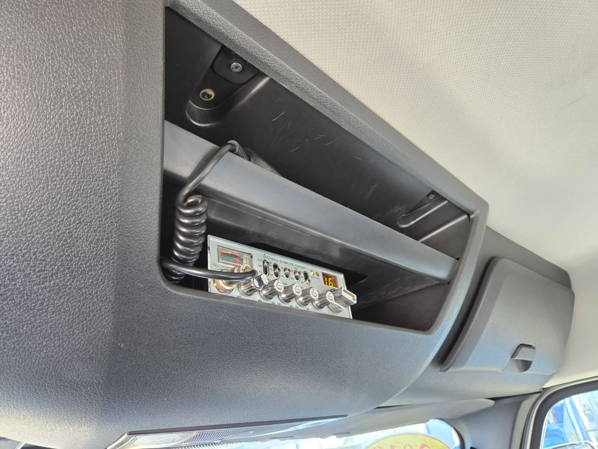 2019 Freightliner Cascadia - image 13