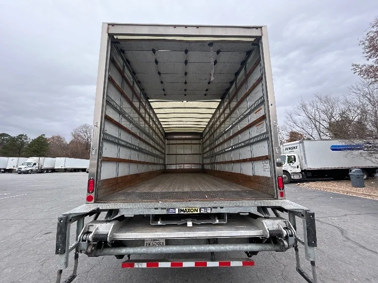 2022 Freightliner M2 106 in Little Rock, AR — photo 8