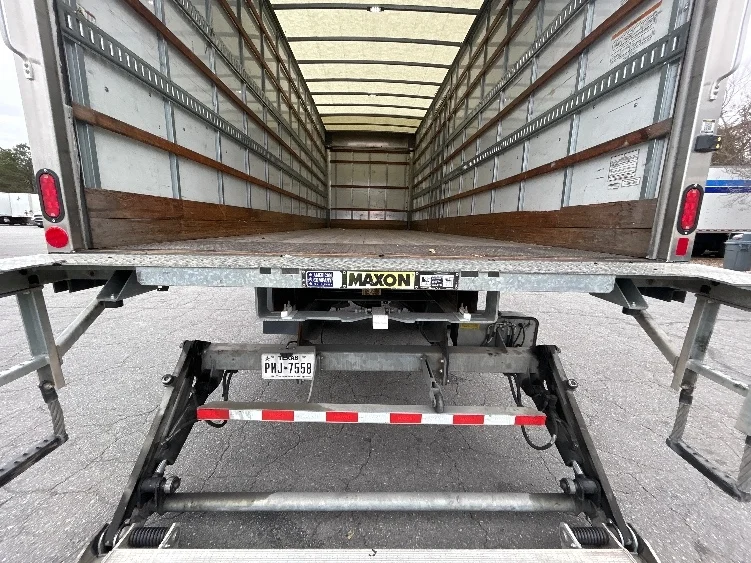 2022 Freightliner M2 106 in Little Rock, AR — photo 10