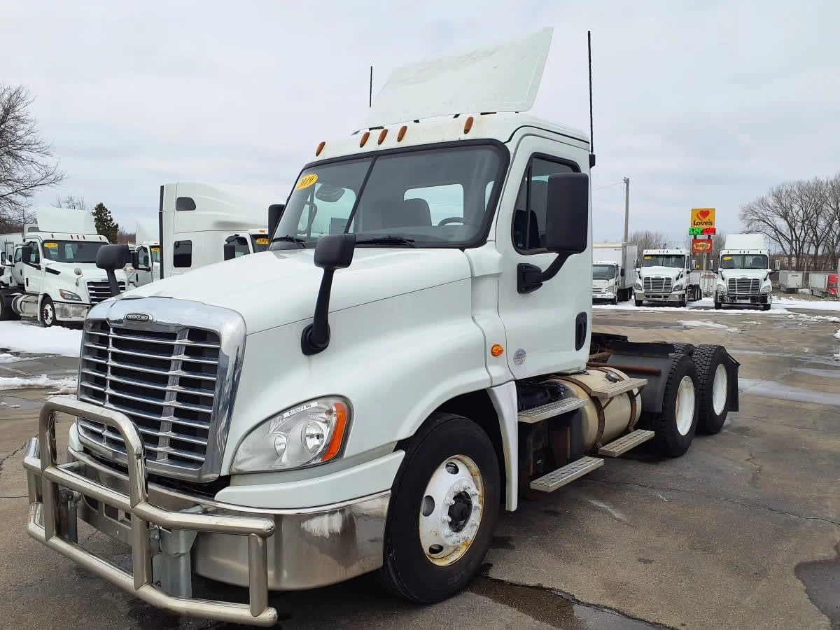 2019 Freightliner Cascadia in Oak Creek, WI