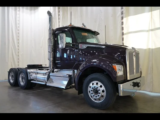 2027 Kenworth T880 in Mableton, GA