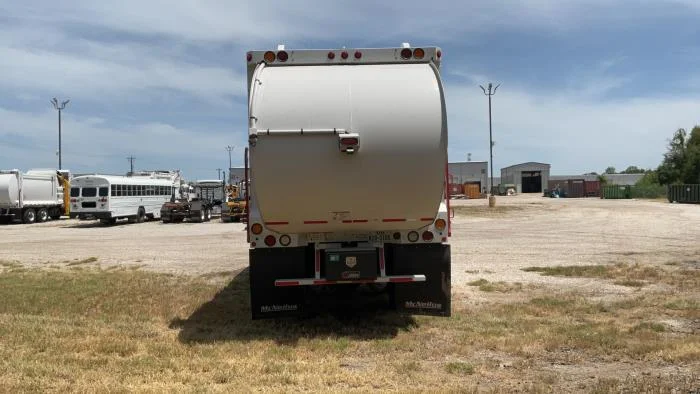 2024 Peterbilt 520 in Houston, TX — photo 7