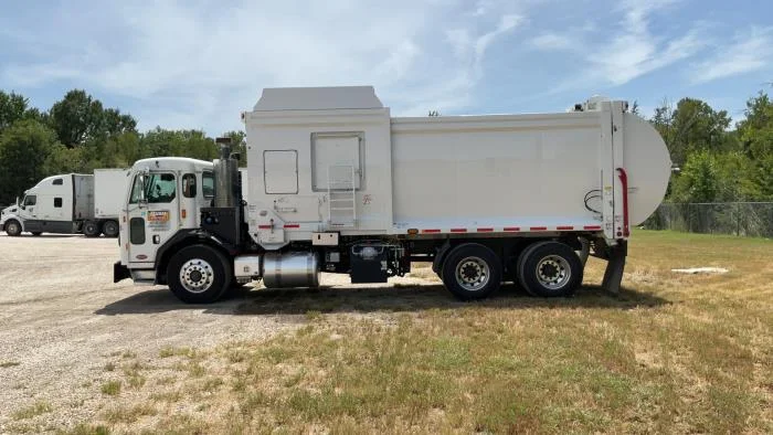 2024 Peterbilt 520 in Houston, TX — photo 9