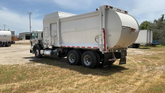 2024 Peterbilt 520 in Houston, TX — photo 8