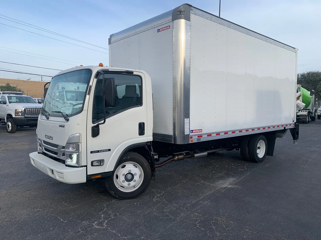 2024 Isuzu NRR in SAN ANTONIO, TX