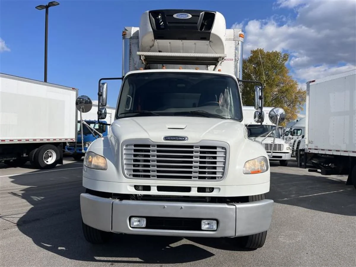 2019 Freightliner M2 106 in Beltsville, MD — photo 2