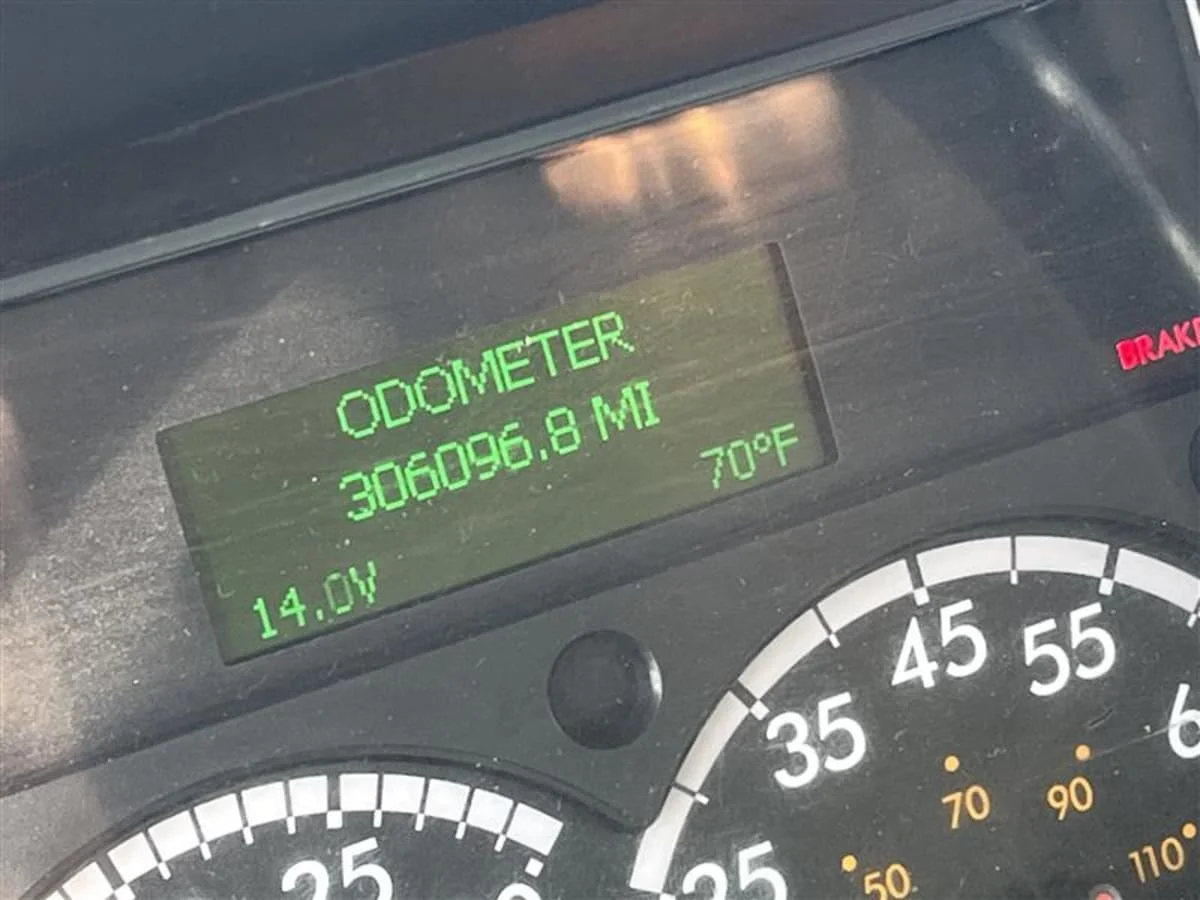 2019 Freightliner M2 106 - image 13