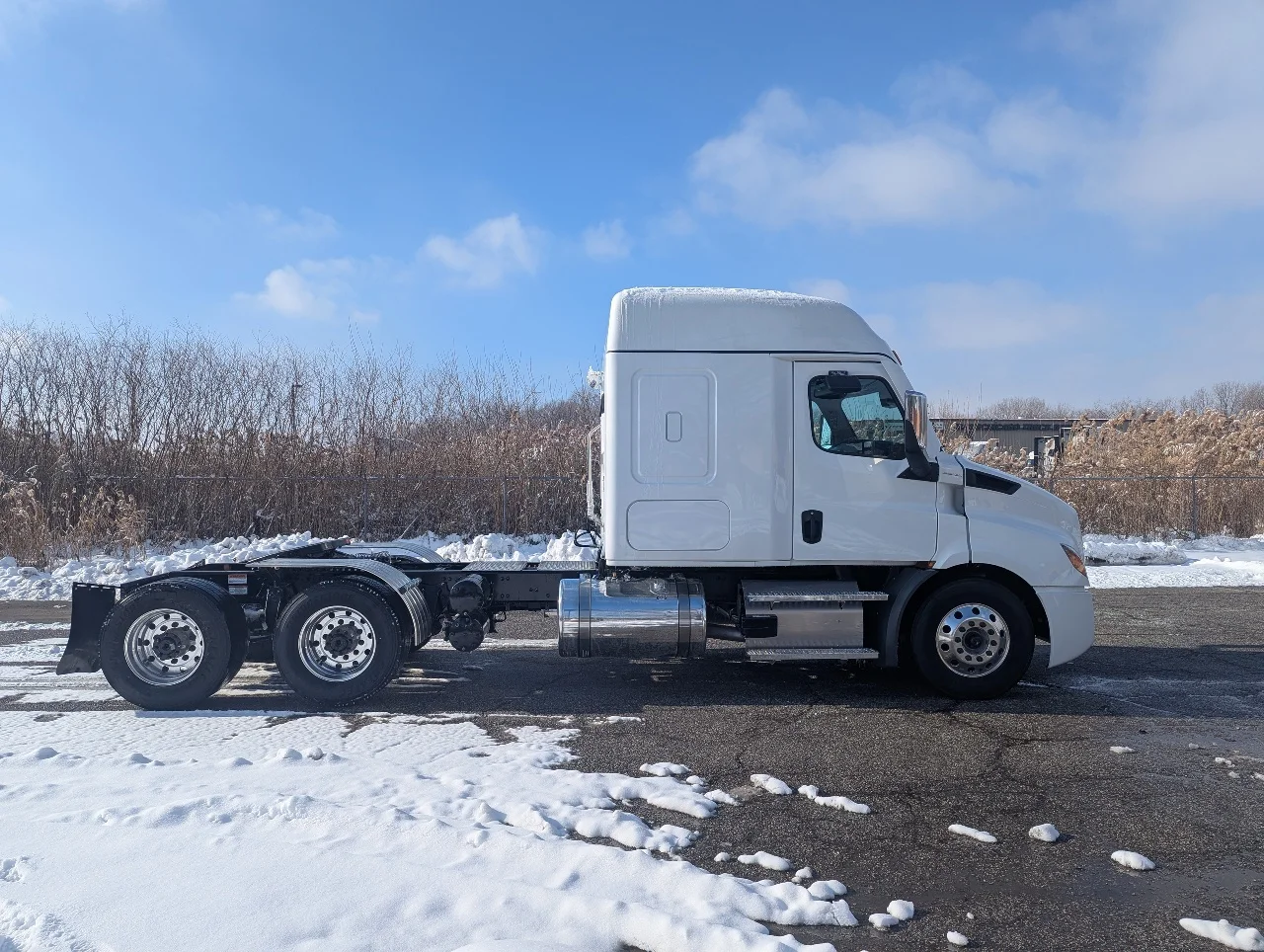 2026 Freightliner in York Street Elmhurst, IL — photo 5