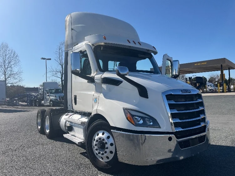 2021 Freightliner Cascadia in Concord, NC