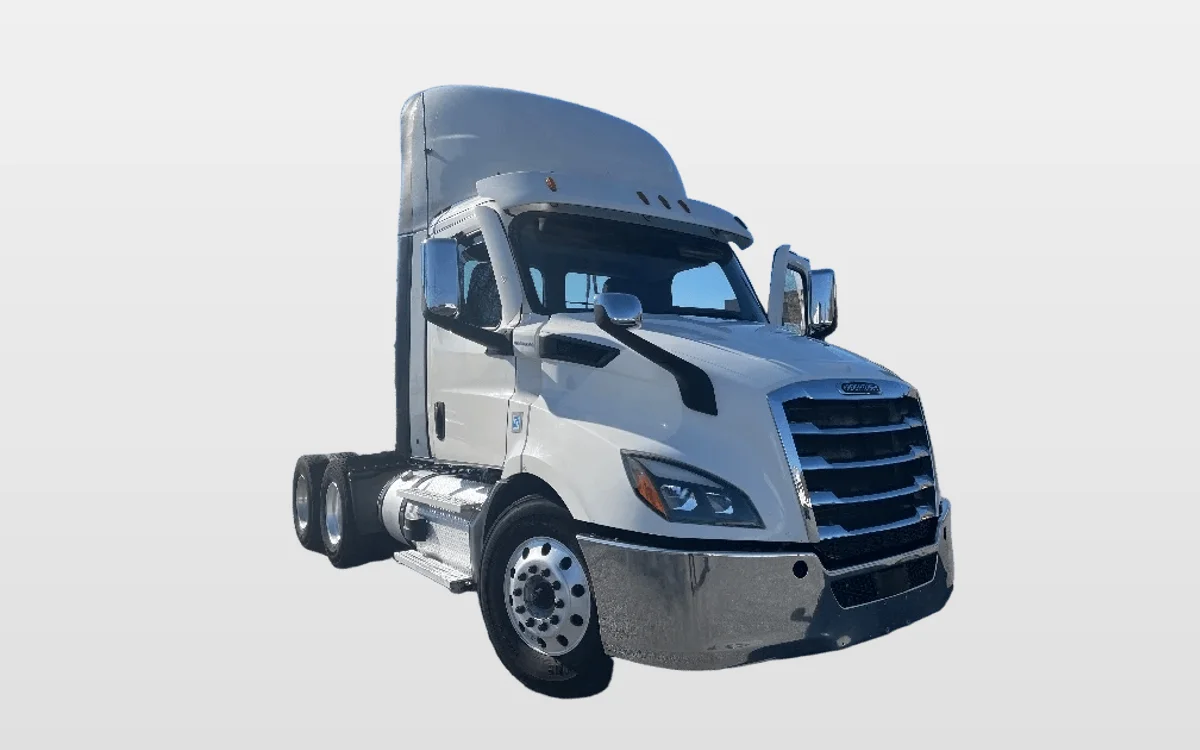 2021 Freightliner Cascadia - image 1