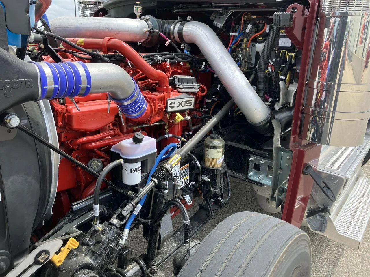 2027 Peterbilt 589 in Rochester, MN — photo 8