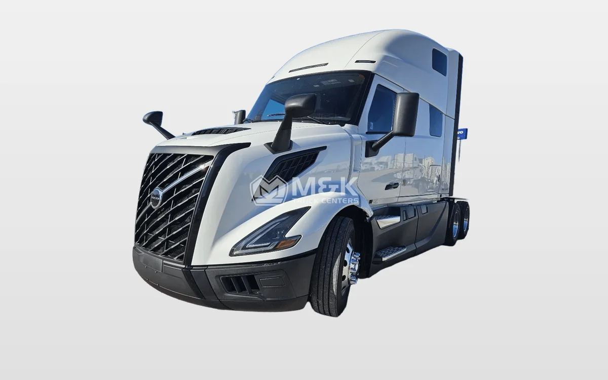 2026 Volvo VNL 860 - image 1