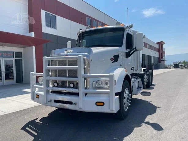 2016 Peterbilt 567 in Missoula, MT — photo 2