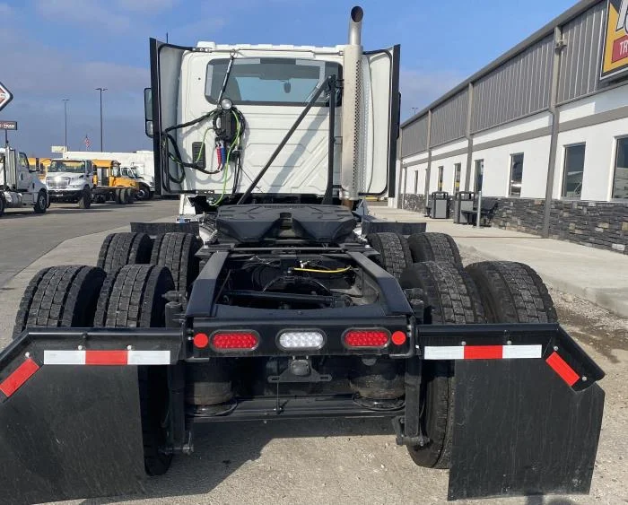 2026 International LT - image 6