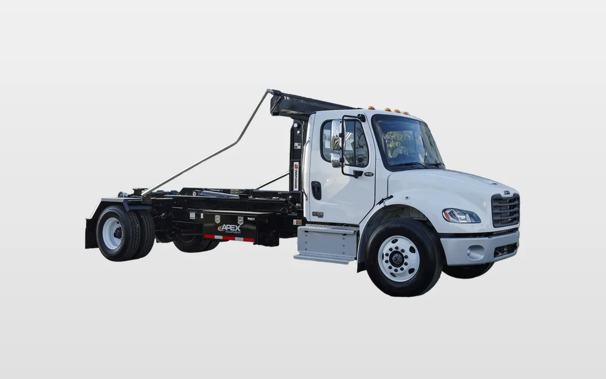 2025 Freightliner - image 1