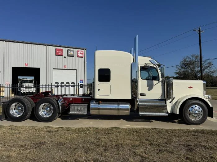 2026 Peterbilt 589 - image 5