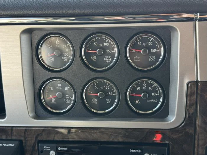 2026 Peterbilt 589 - image 16