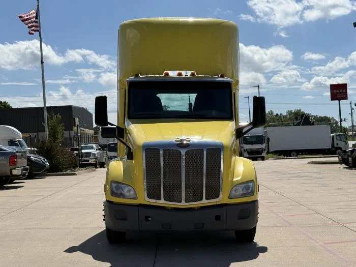 2021 Peterbilt 579 in Lowell, AR — photo 9