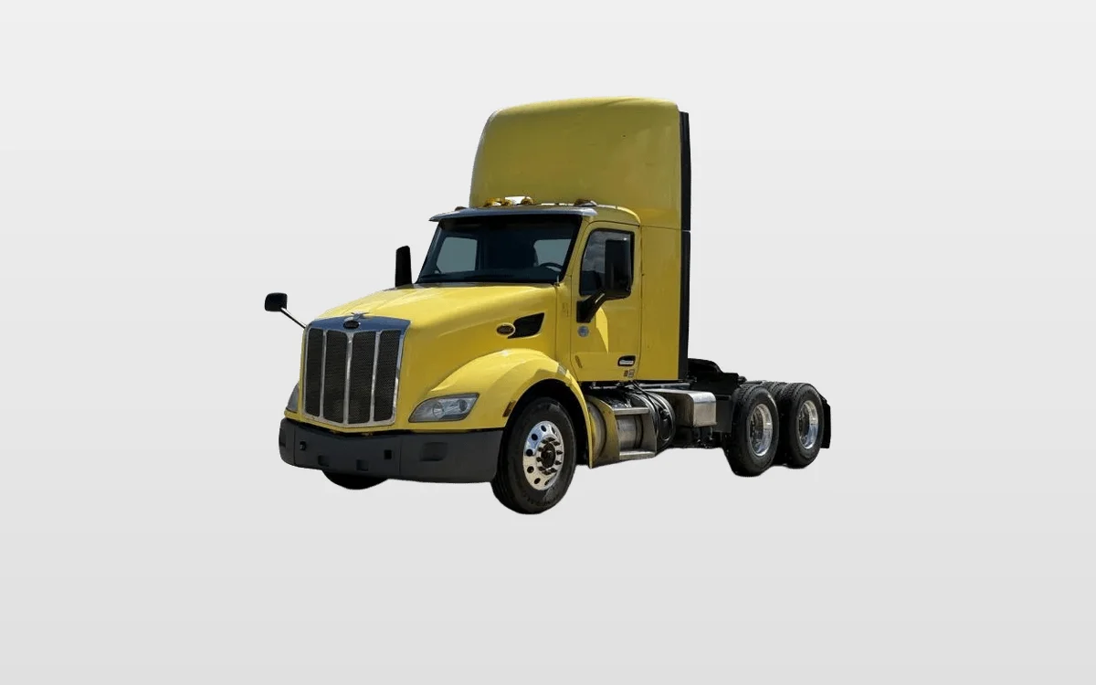 2021 Peterbilt 579 - image 1