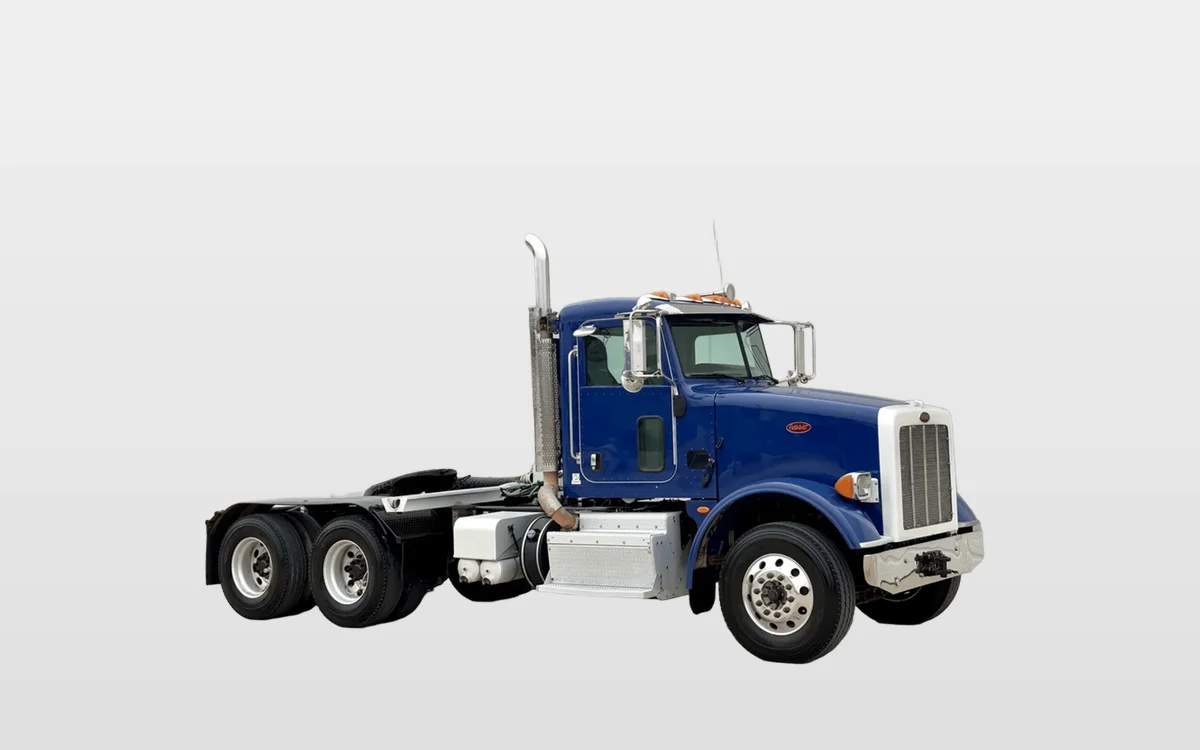 2014 Peterbilt 365 - image 1