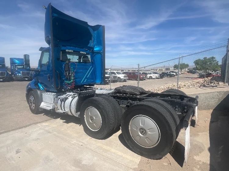 2019 International RH - image 5