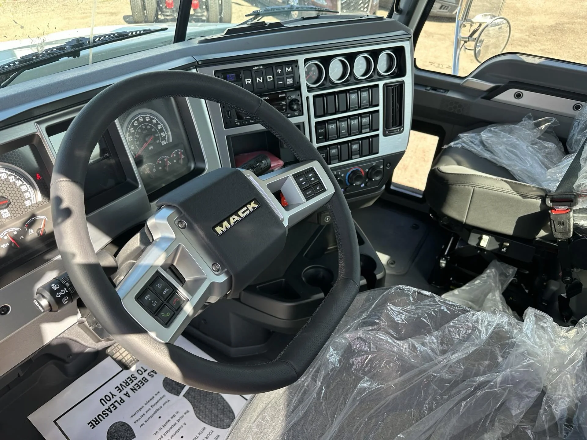 2026 Mack Pinnacle - image 7