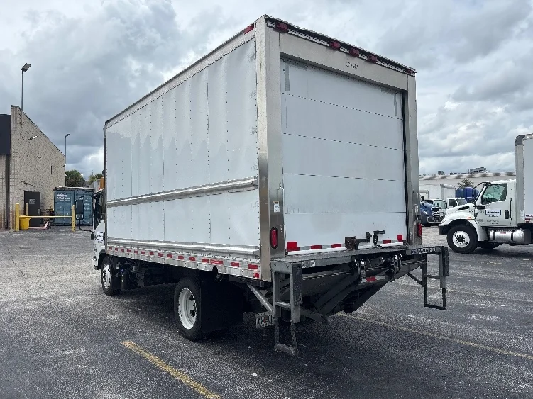 2021 Isuzu NRR in Miami, FL — photo 6