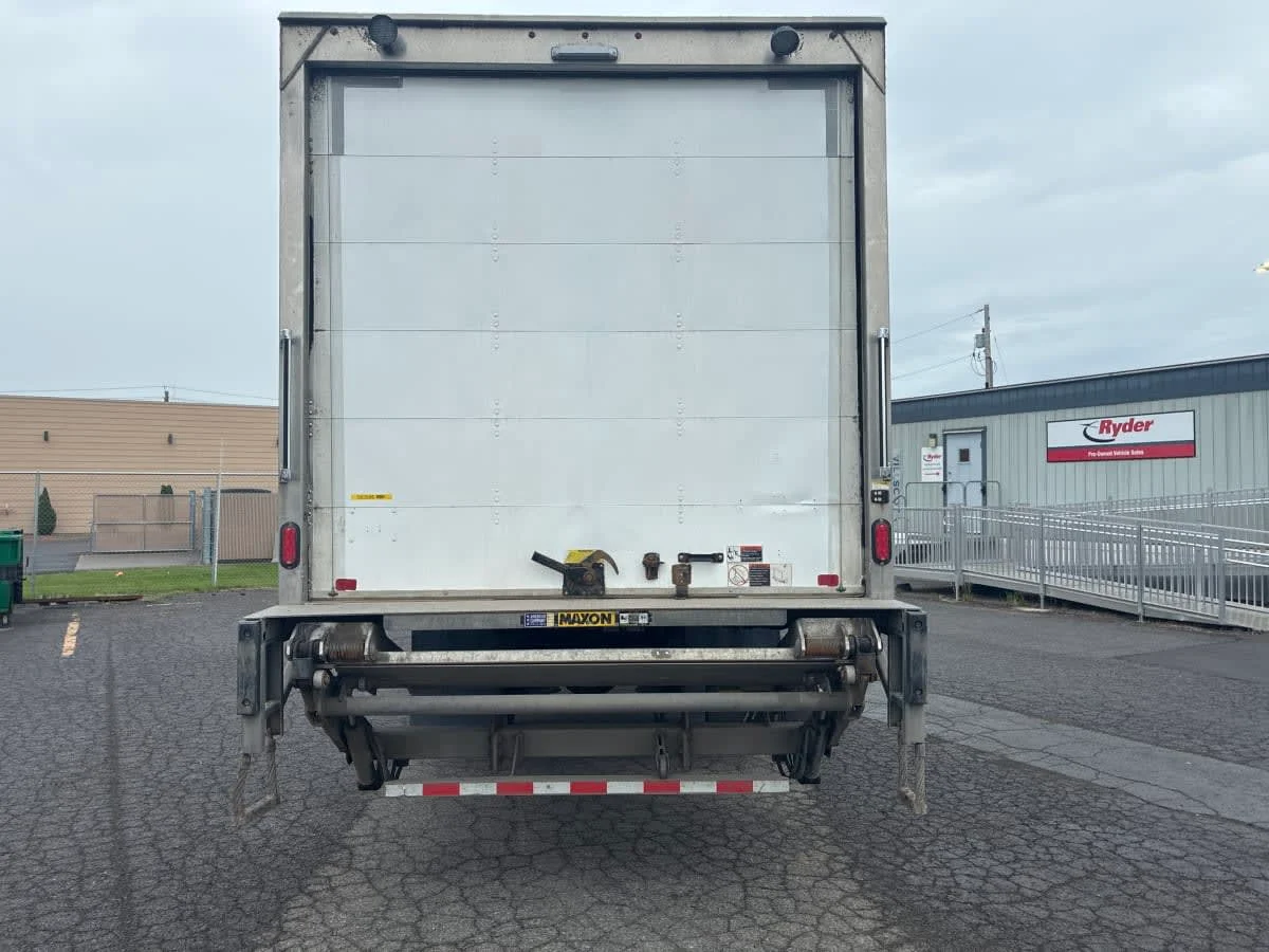 2022 Freightliner M2 106 in Syracuse, NY — photo 5