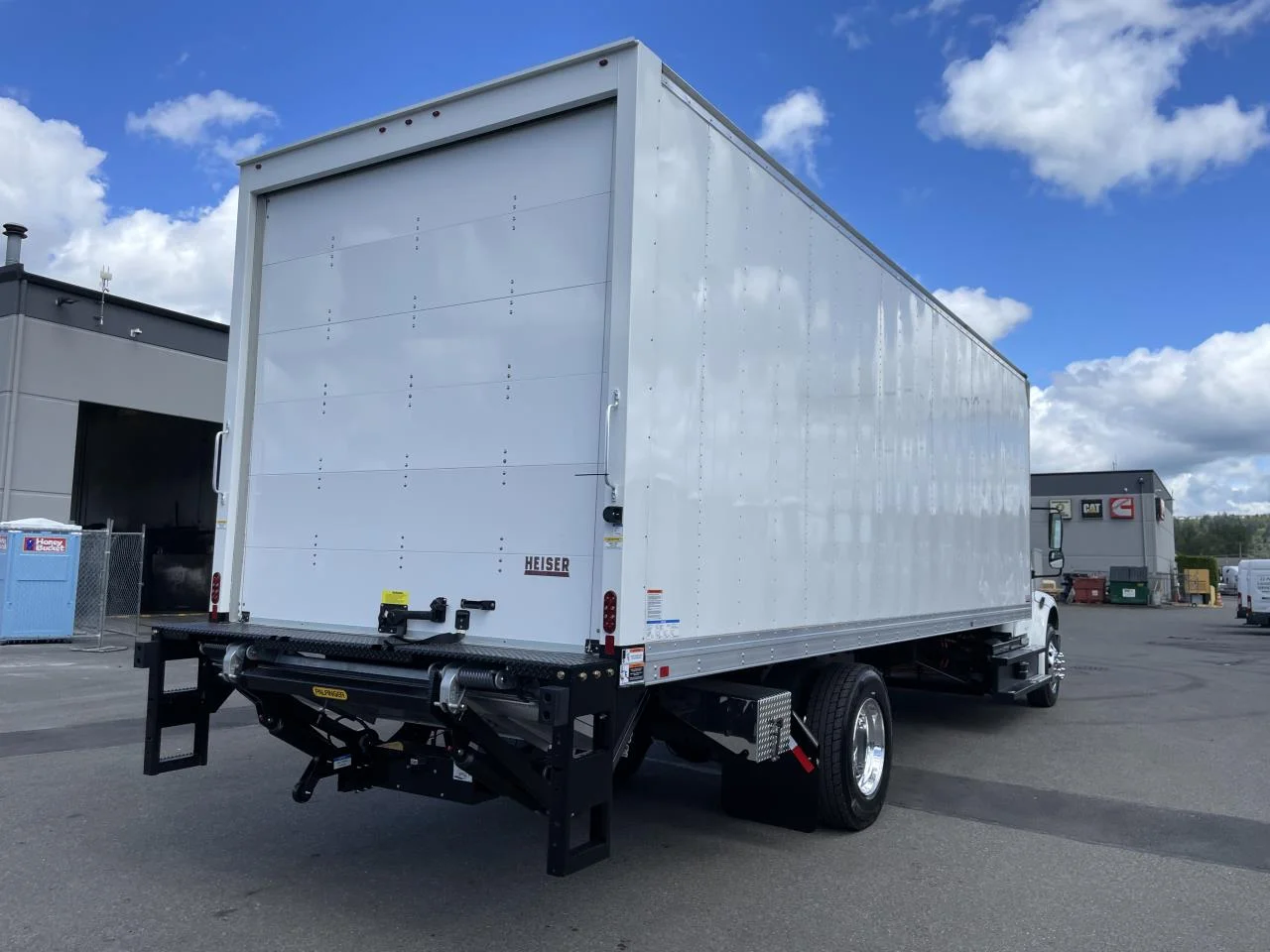2024 Freightliner eM2 in Pacific, WA — photo 6