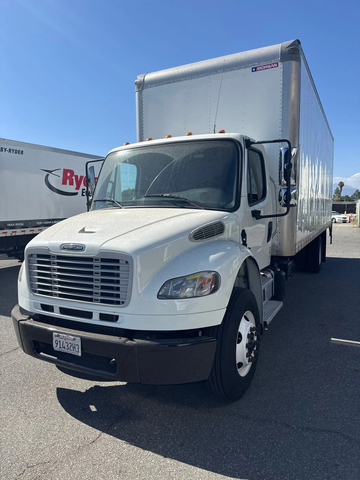 2022 Freightliner M2 106 in Pomona, CA — photo 3