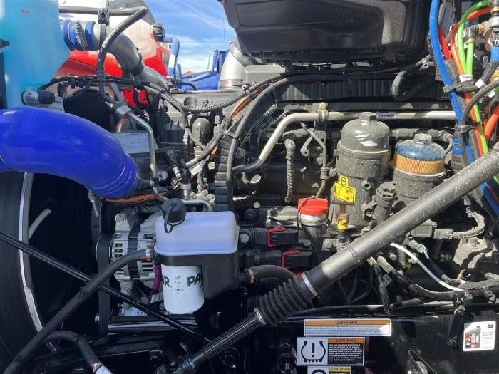 2025 Peterbilt 567 - image 14