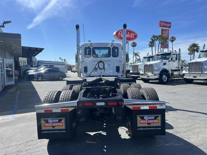 2025 Peterbilt 567 - image 8