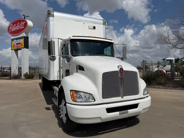 2022 Kenworth T270 - image 11