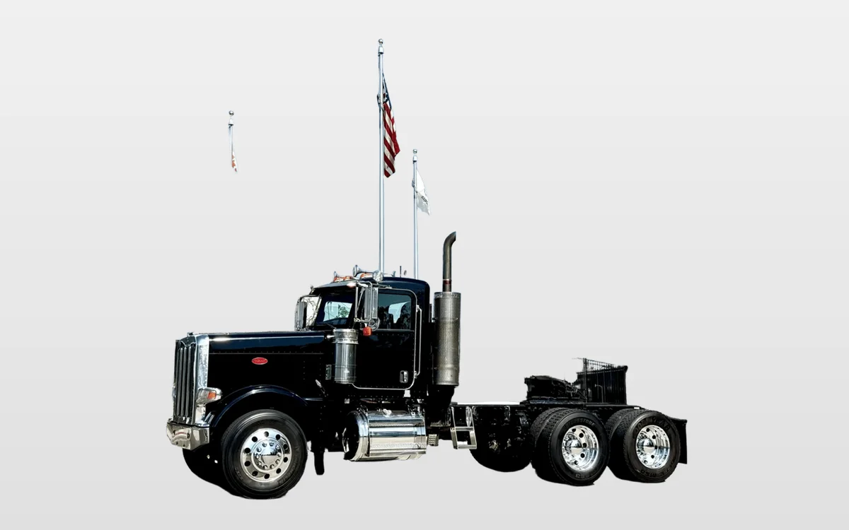 2011 Peterbilt - image 1