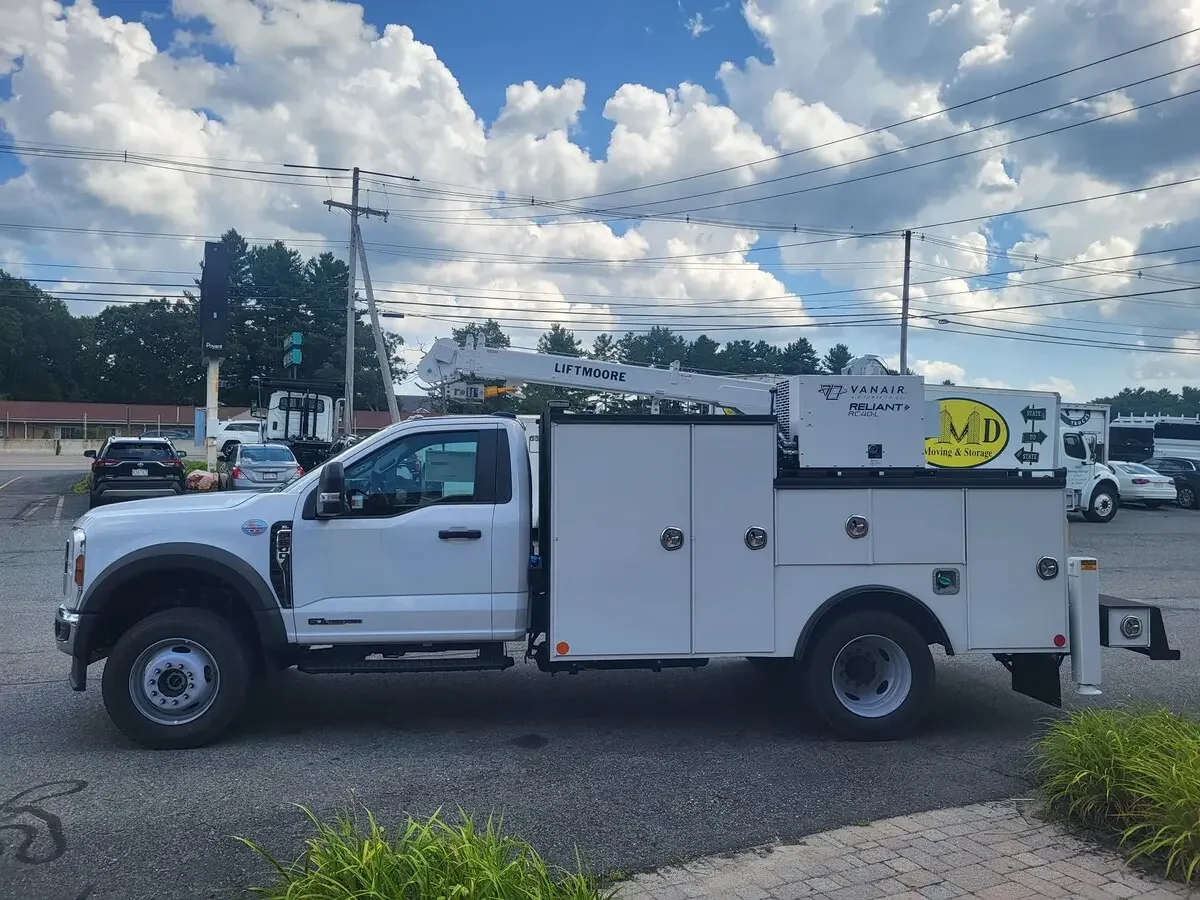 2024 Ford F-600 in Foxboro, MA — photo 4
