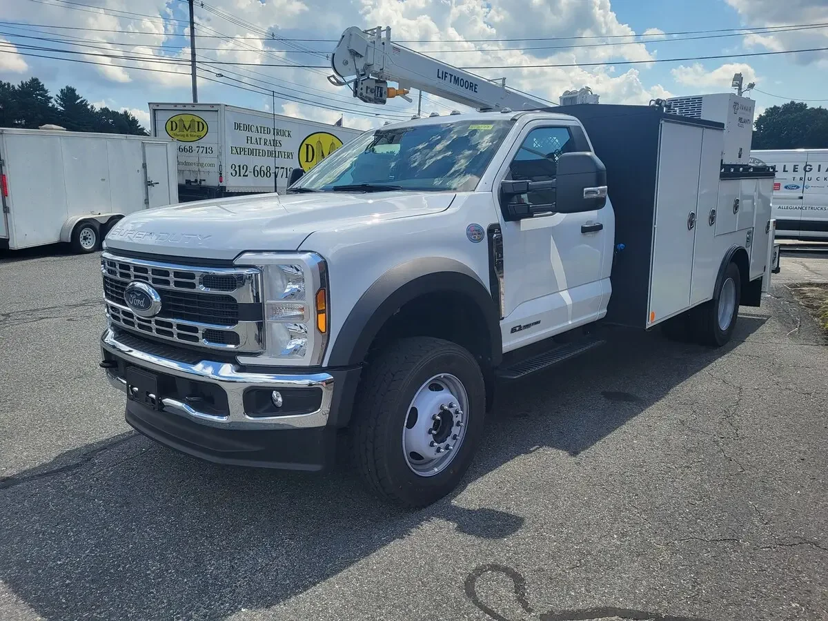 2024 Ford F-600 in Foxboro, MA — photo 3