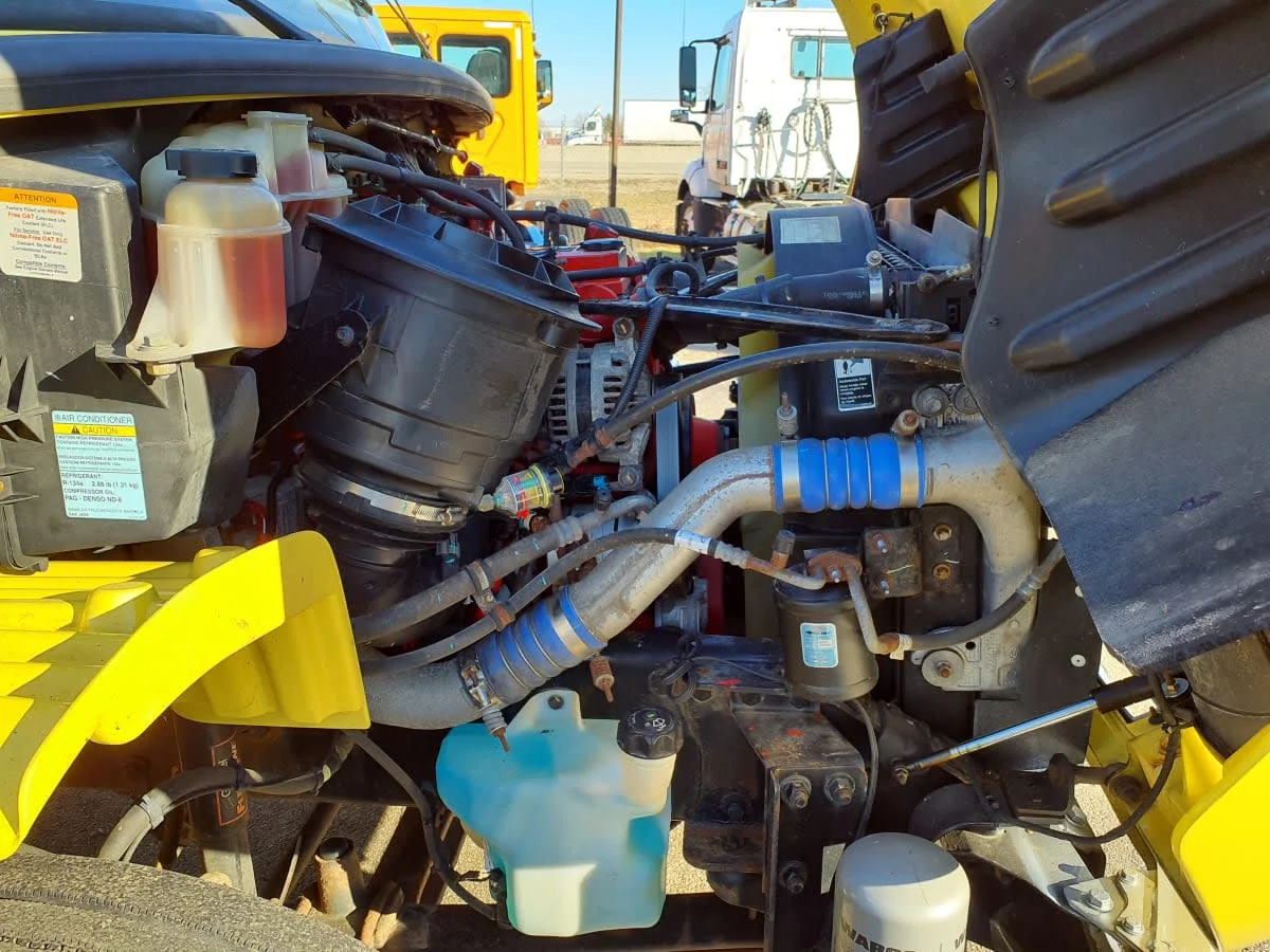 2017 Freightliner M2 106 - image 12