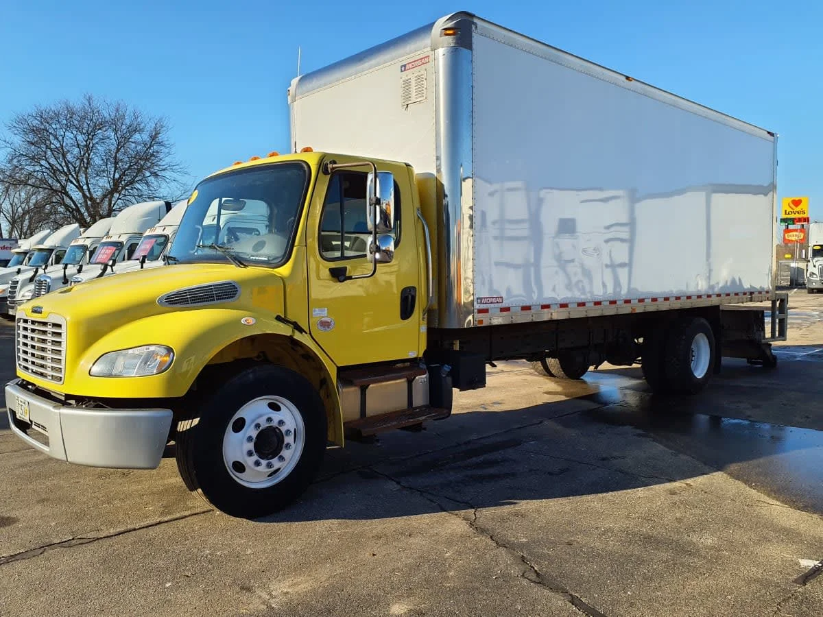 2017 Freightliner M2 106 in Oak Creek, WI