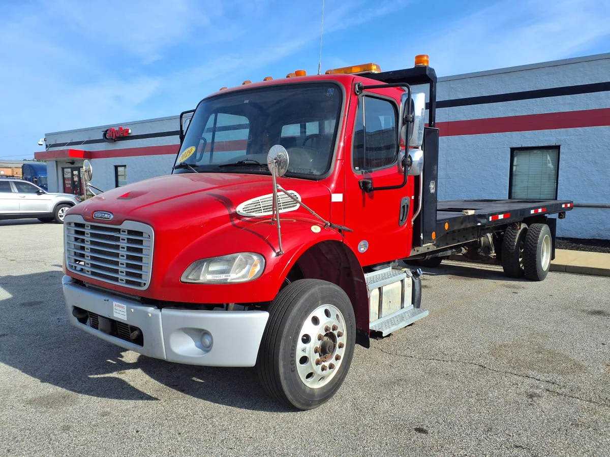 2019 Freightliner M2 106